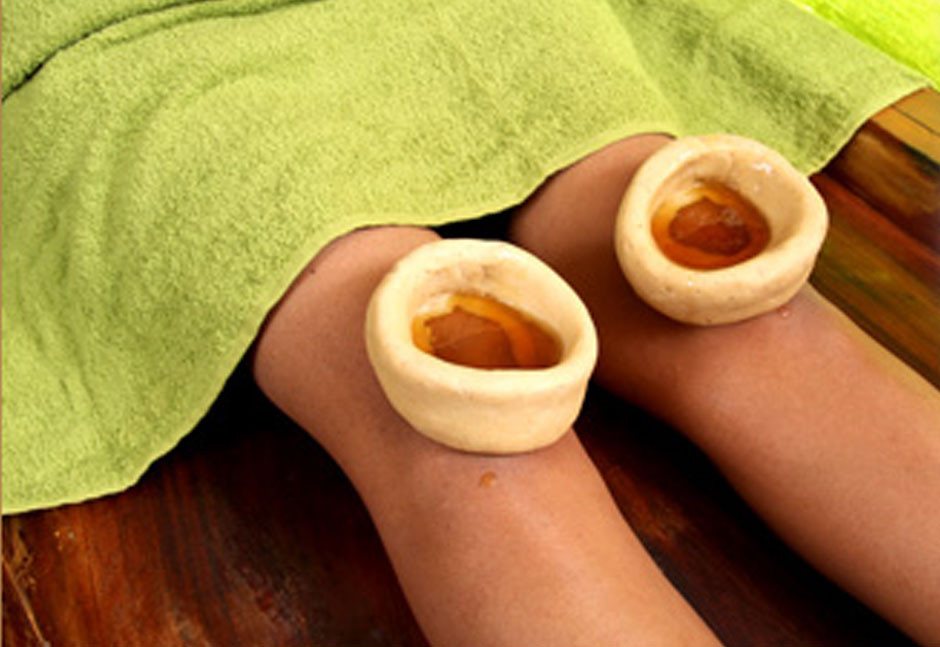 Janu Basti treatment at the clinic